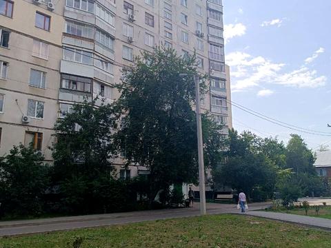 квартира за адресою Старицького вул., 15