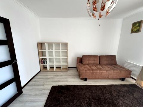 квартира по адресу Андрея Сахарова ул., 4
