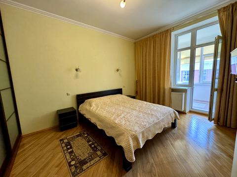 квартира по адресу Леси Украинки бульв., 23б