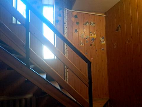 комерційна за адресою Степана Бандери вул., 8
