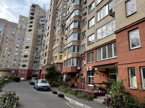 комерційна за адресою Микільсько-Слобідська вул., 4-Д