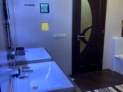будинок за адресою 8 Березня