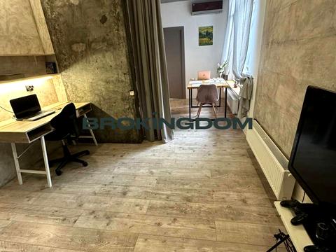 квартира за адресою Київ, Ракетна вул., 24-Б