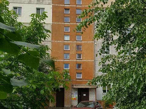 квартира за адресою Симоненка, 2