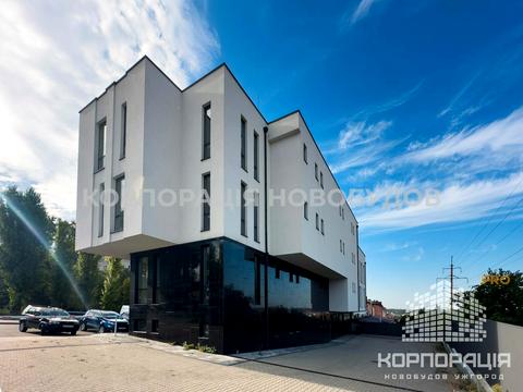 коммерческая по адресу Грибоедова ул., 10