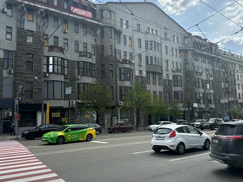 комерційна за адресою Павлівський майдан пл. (Рози Люксембург майдан), 10