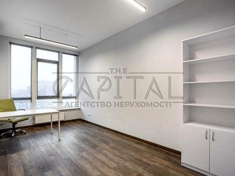 коммерческая по адресу Жилянская ул., 68
