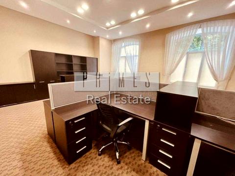 комерційна за адресою Митрофана Довнар-Запольського вул., 17