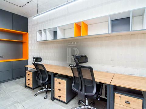 коммерческая по адресу Саксаганского ул., 37-К