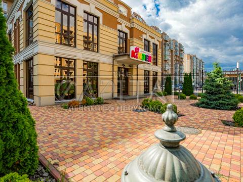 комерційна за адресою Метрологічна вул., 56