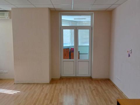 квартира за адресою Раїси Окіпної вул., 4