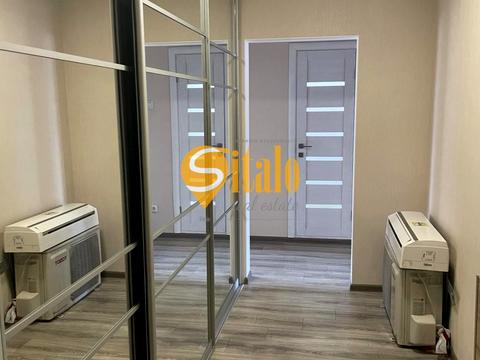 квартира за адресою Софії Русової вул., 1