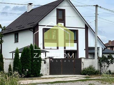 будинок за адресою Гідності вул. (Жертв Революції), 62