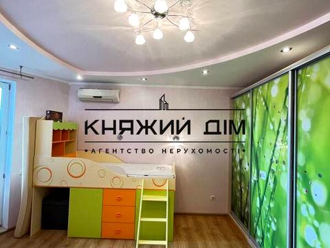 квартира за адресою Срібнокільська вул., 1