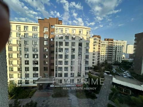 квартира за адресою Юнацька вул., 8