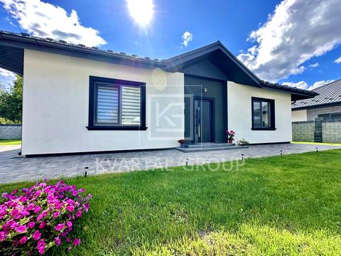 дом по адресу успішна