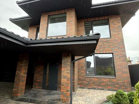 будинок за адресою Травнева вул.