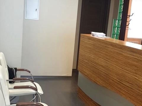 комерційна за адресою Пирогова вул., 2