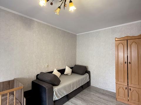 квартира по адресу Молодёжи просп., 8