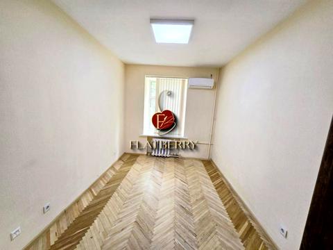 комерційна за адресою Кловський узвіз, 14/24