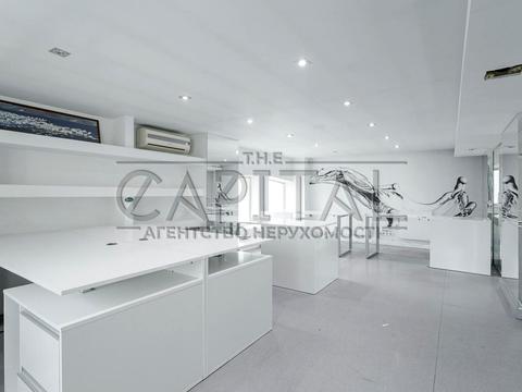 комерційна за адресою Мокра вул. (Кудряшова), 3