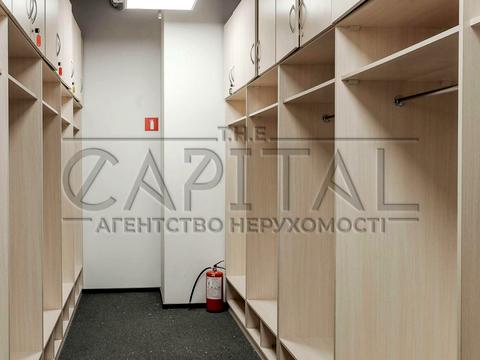 комерційна за адресою Ярославська вул., 58