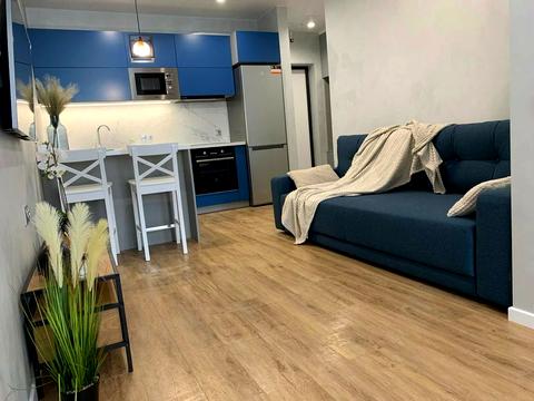 квартира за адресою Дніпровська набережна вул., 18-А