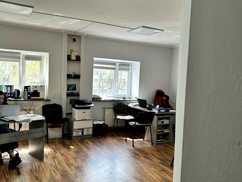 коммерческая по адресу Саломеи Крушельницкой ул., 77