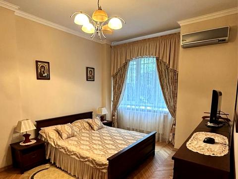 квартира за адресою Вітовського Д., 26