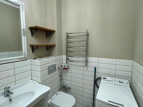 квартира за адресою В'ячеслава Чорновола вул., 10