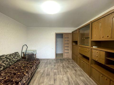 квартира за адресою Космонавтів вул., 142