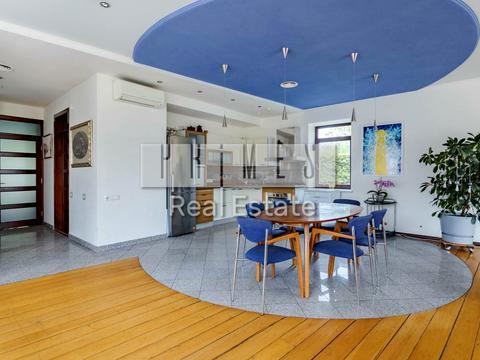 дом по адресу Белицкая ул.