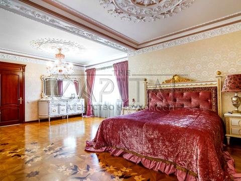 будинок за адресою с. Вишеньки, золочівська