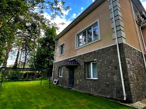 будинок за адресою Університетська вул.