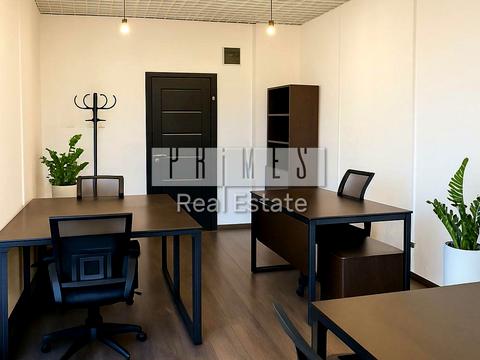 комерційна за адресою Кловський узвіз, 7