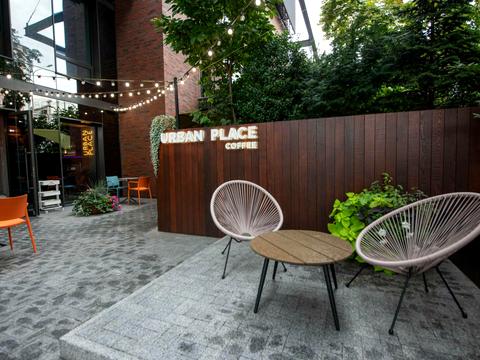 комерційна за адресою Саксаганського вул., 53/80