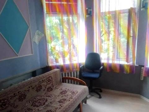 кімната за адресою Сергія Набоки вул., 12