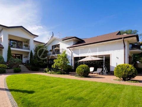 дом по адресу Авіаторів