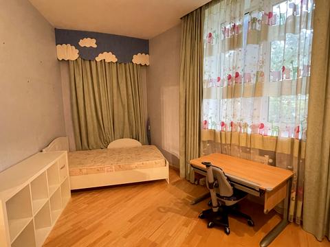 будинок за адресою Анатолія Солов'яненка вул.