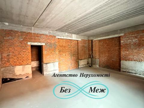 комерційна за адресою Щаслива вул., 11