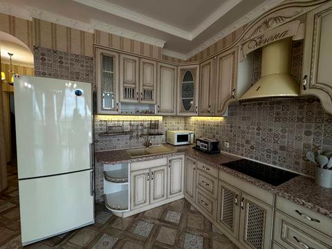 квартира по адресу Французский бульв., 66/1