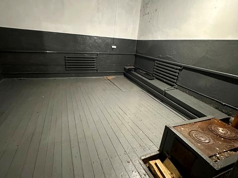 комерційна за адресою Львівське шосе, 6