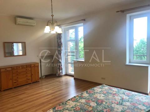 будинок за адресою Ялинкова вул., 10