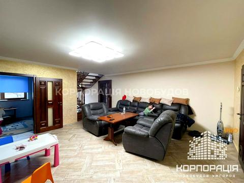 будинок за адресою Коритнянська вул., 1