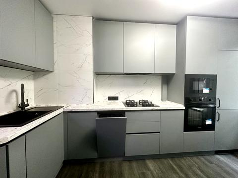 квартира за адресою Академіка Корольова вул., 34