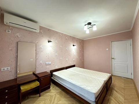 квартира по адресу Героев Полка "Азов ул. (Малиновского маршала), 11