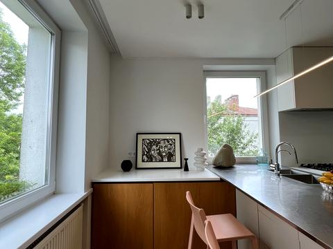 квартира за адресою Академіка Степана Рудницького вул., 34