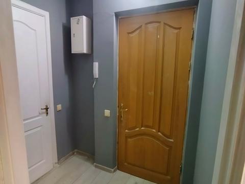 комерційна за адресою Предславинська вул., 12