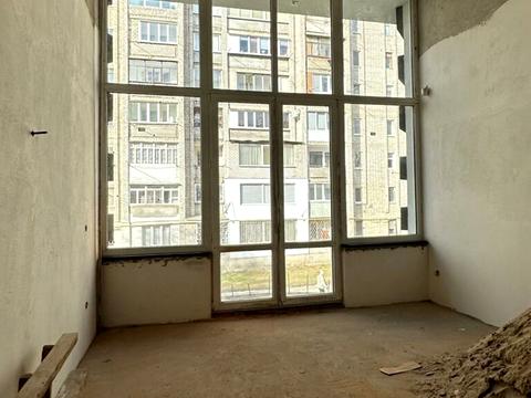 комерційна за адресою Подільська вул., 12
