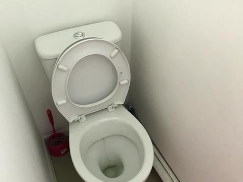 комерційна за адресою Русанівська набережна вул., 4